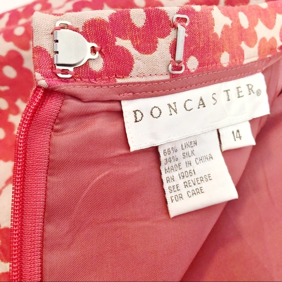 Doncaster Linen & Silk Salmon Pink Floral Print Mini Skirt Size 14 - Picture 5 of 16